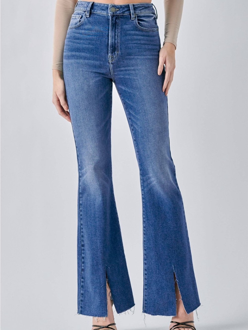 Hidden Happi High-Rise Flare Slit Jeans - NWT
